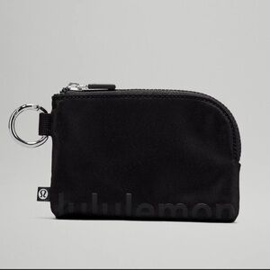 🌟NWOT🌟Lululemon Black Clippable Card Pouch